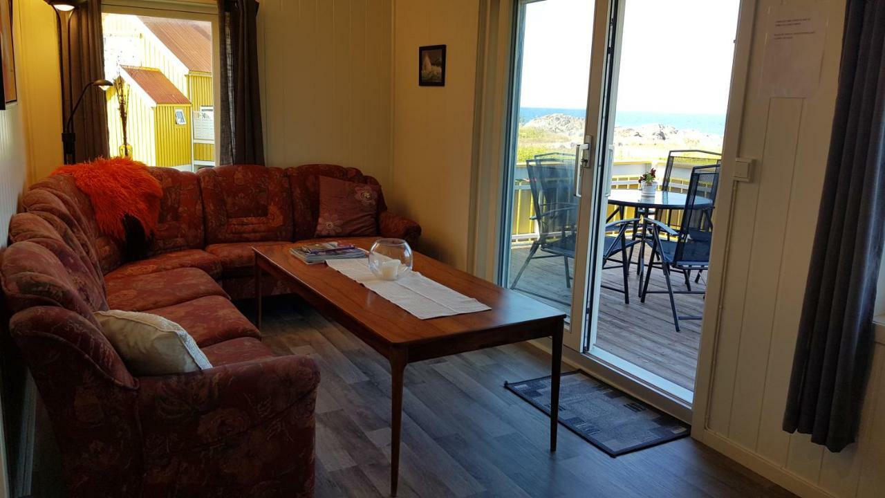 Farmer Apartment Laukvik Luaran gambar
